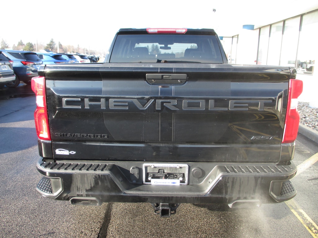 Used 2021 Chevrolet Silverado 1500 RST Truck Crew Cab
