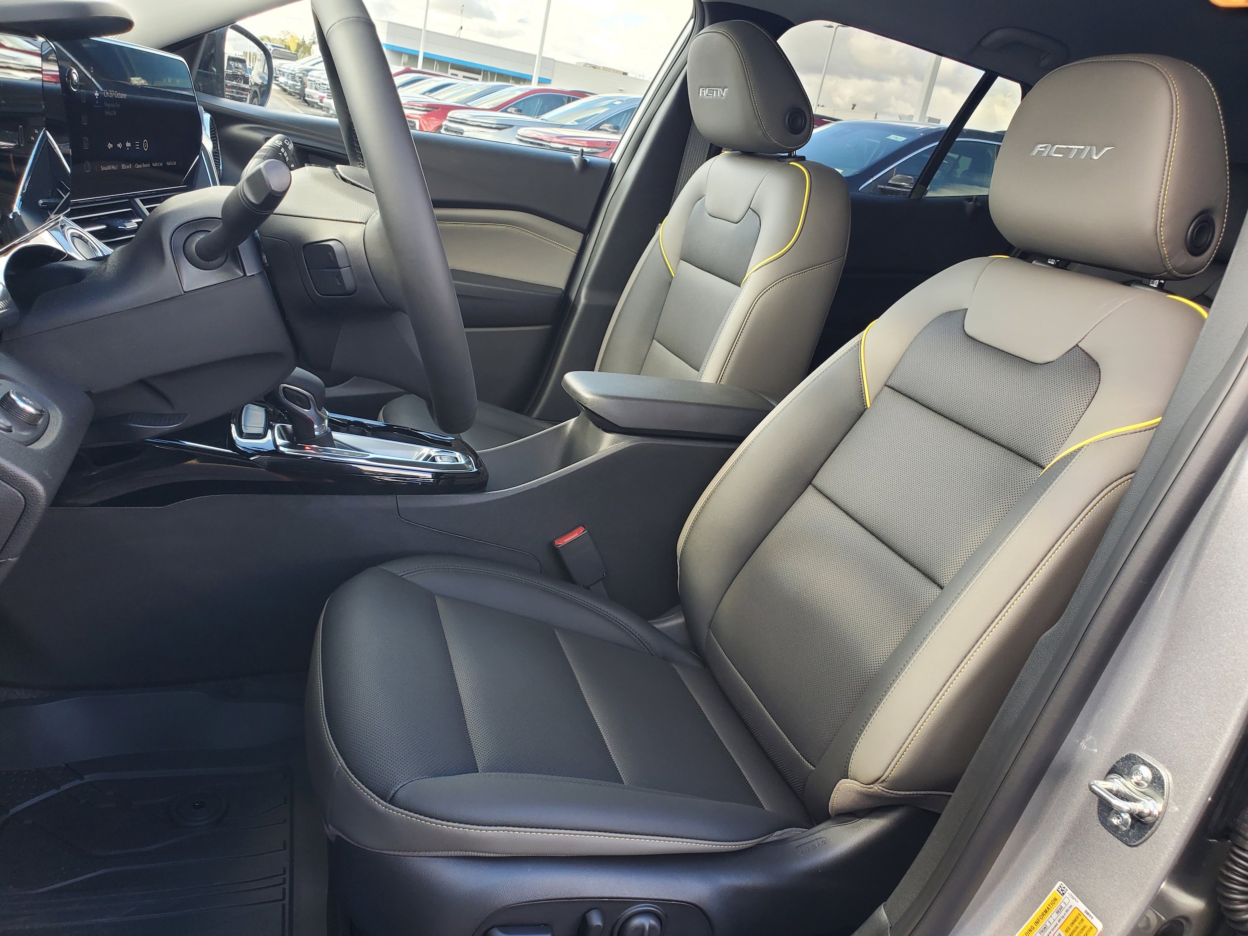 2026 Chevrolet Trax Activ - Photo 5