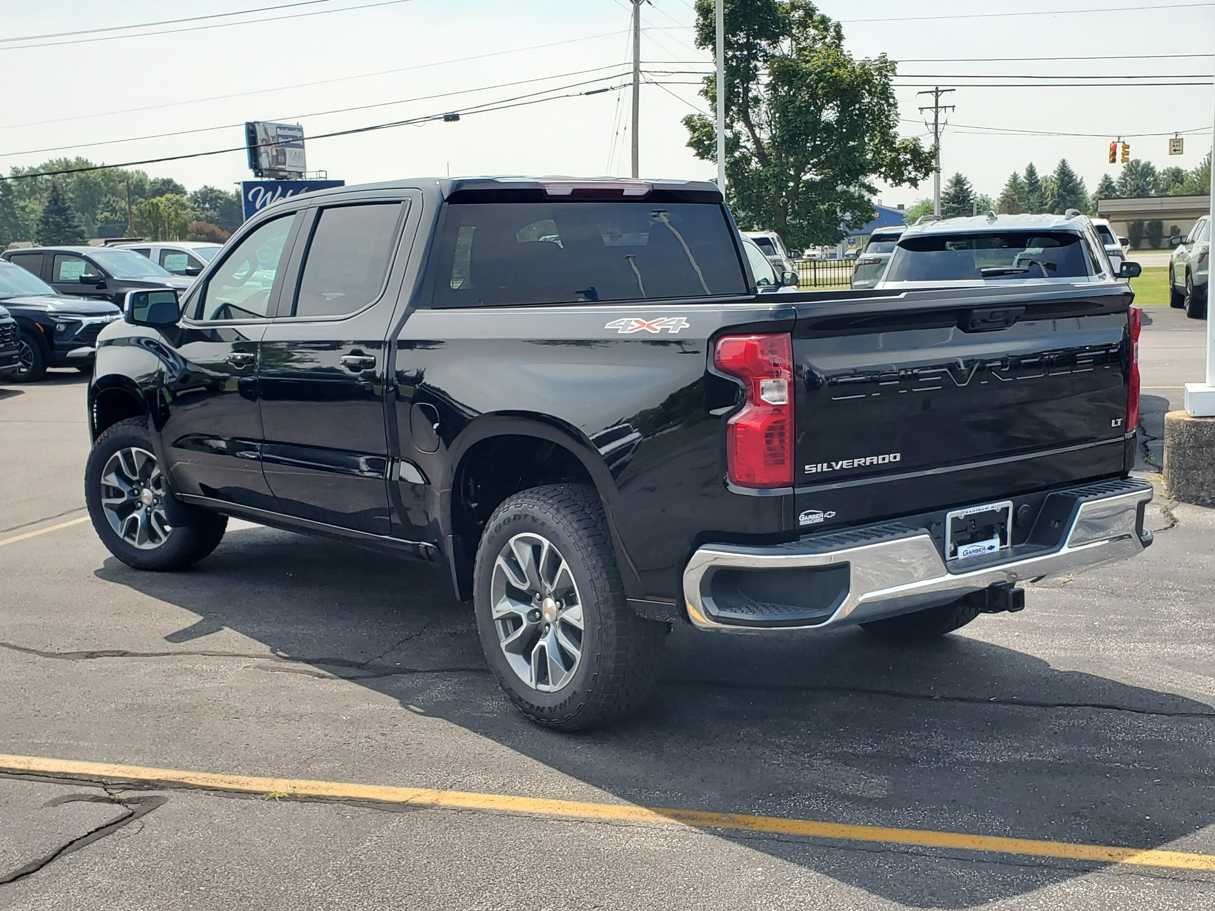 2026 Chevrolet Silverado 1500 LT photo 3