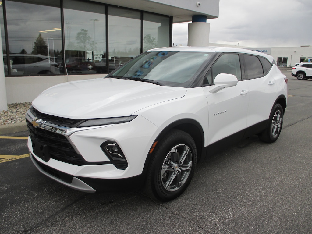 Used 2025 Chevrolet Blazer 2LT SUV