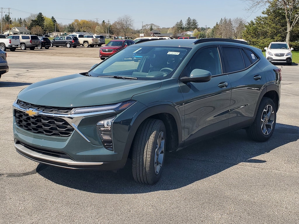 New 2026 Chevrolet Trax LT SUV