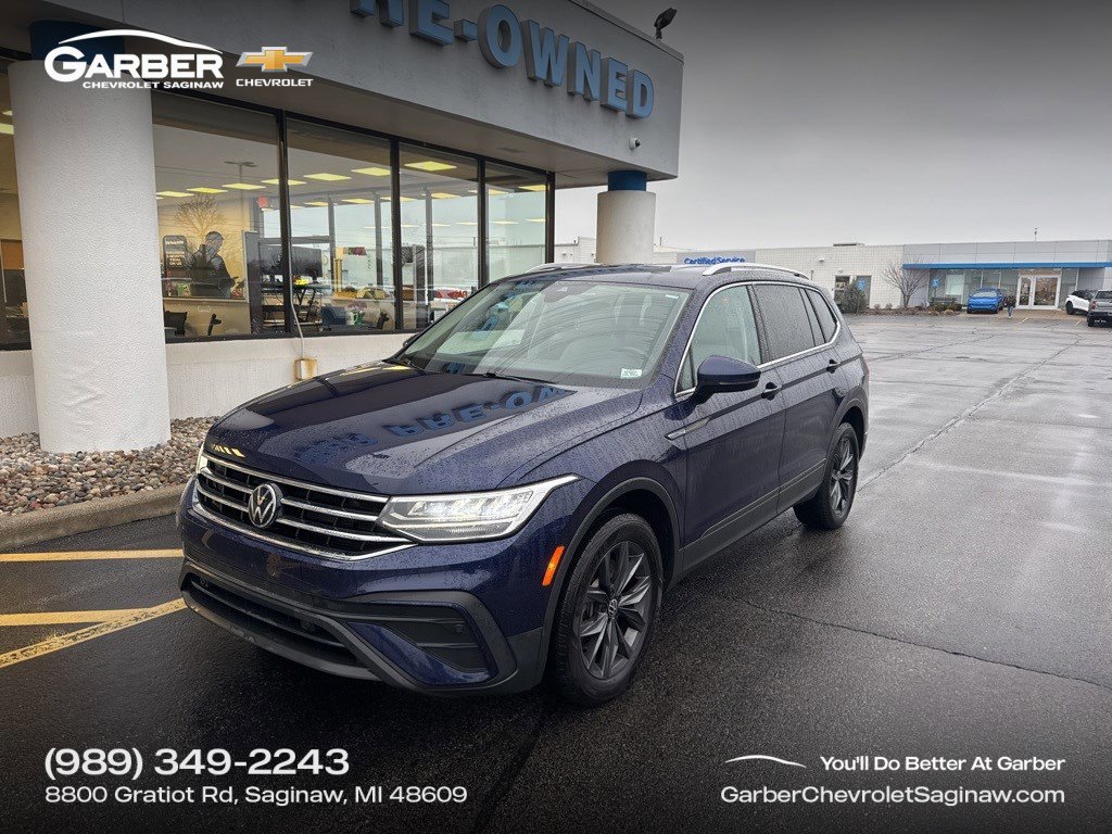 2022 Volkswagen Tiguan SE's photo