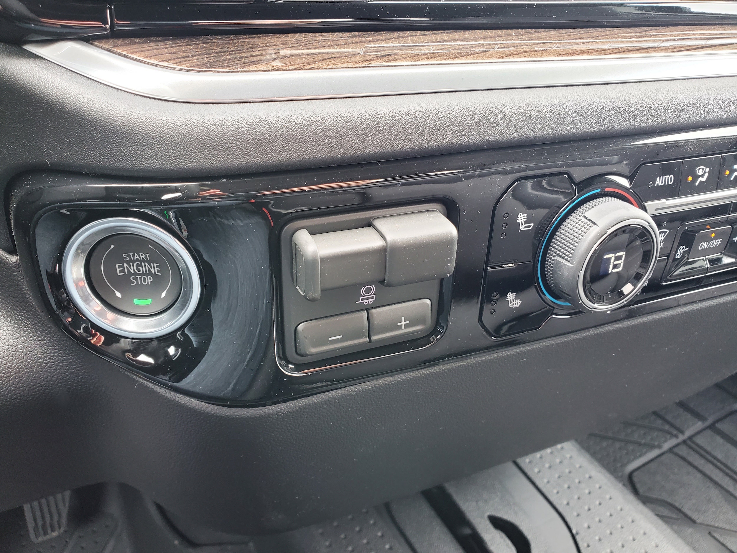 2026 Chevrolet Silverado 1500 RST - Photo 18
