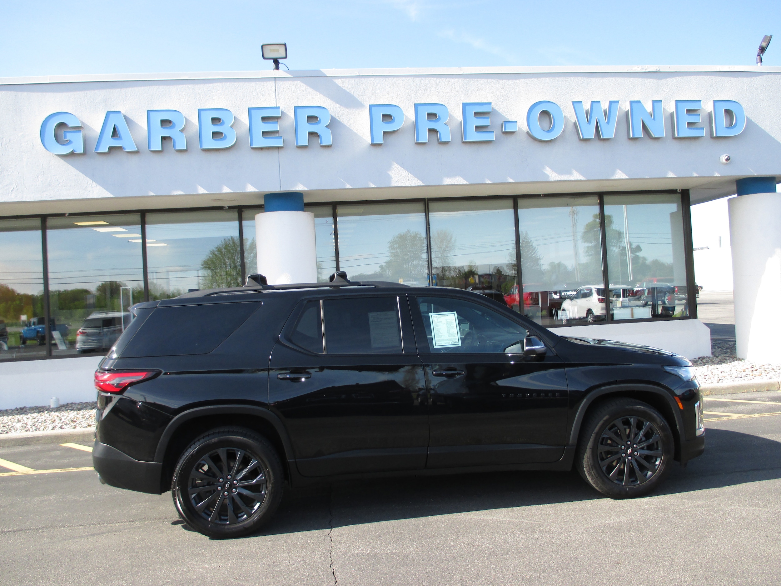 Used 2022 Chevrolet Traverse RS with VIN 1GNEVJKW3NJ112993 for sale in Saginaw, MI