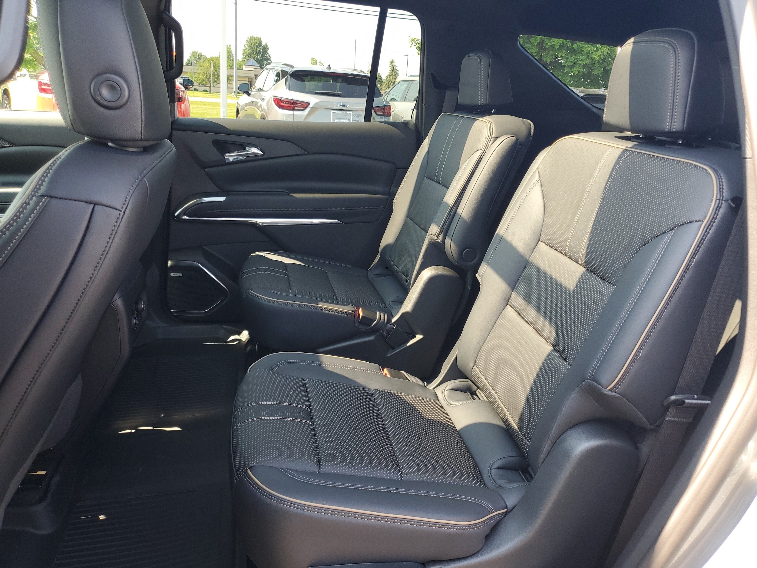 2026 Chevrolet Traverse High Country - Photo 28