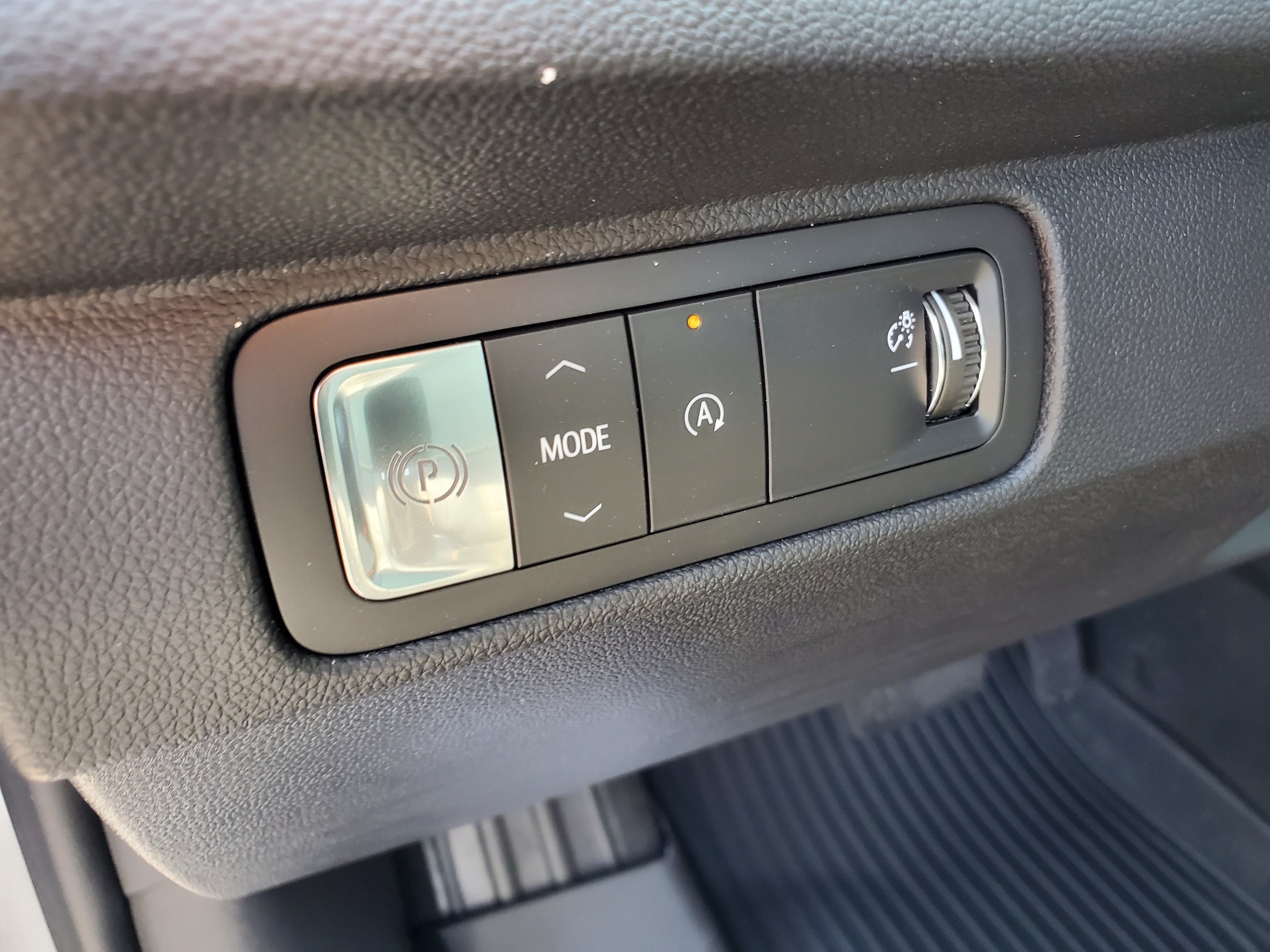 2026 Chevrolet Traverse High Country - Photo 8