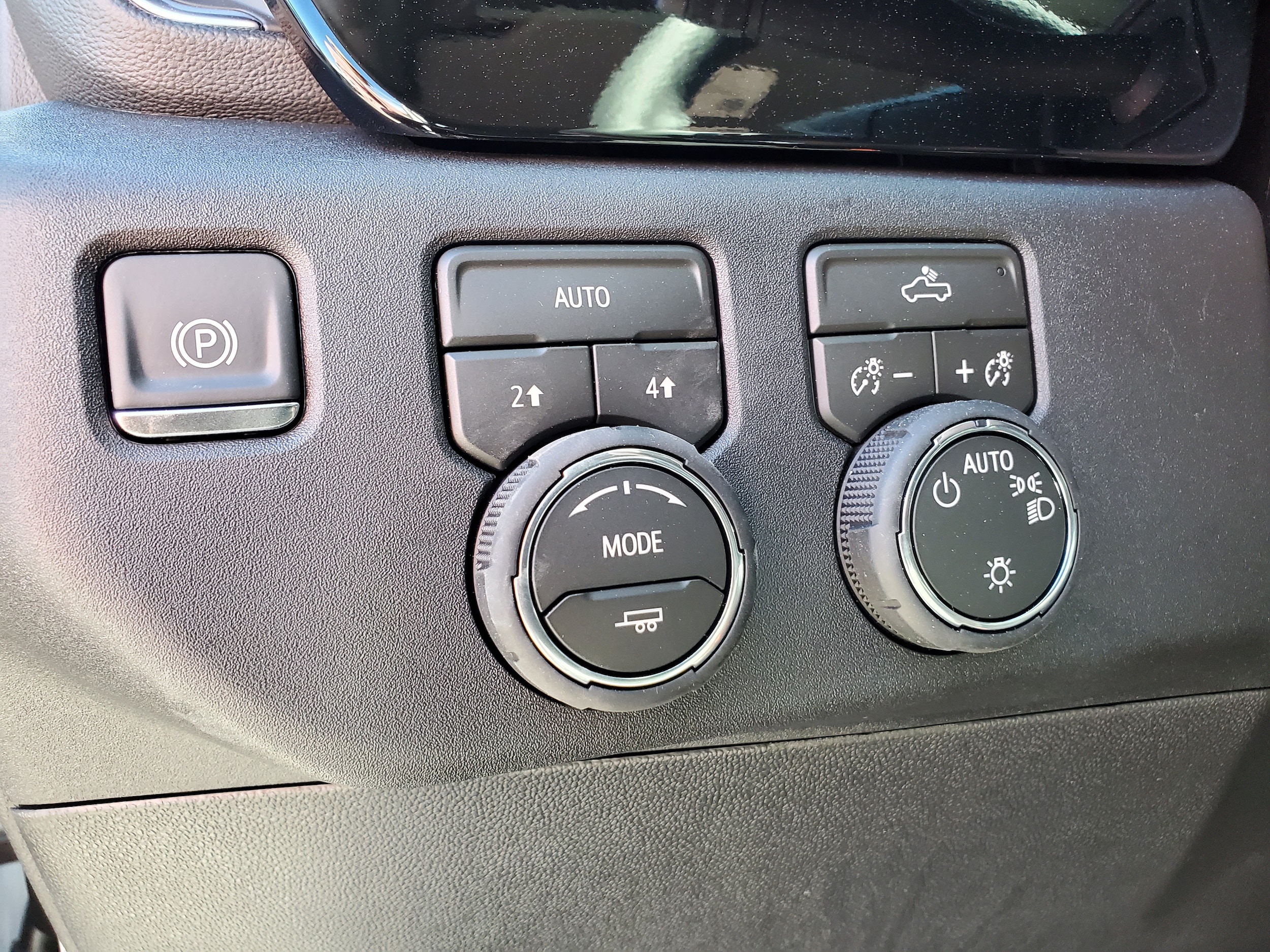 2026 Chevrolet Silverado 1500 LT - Photo 8