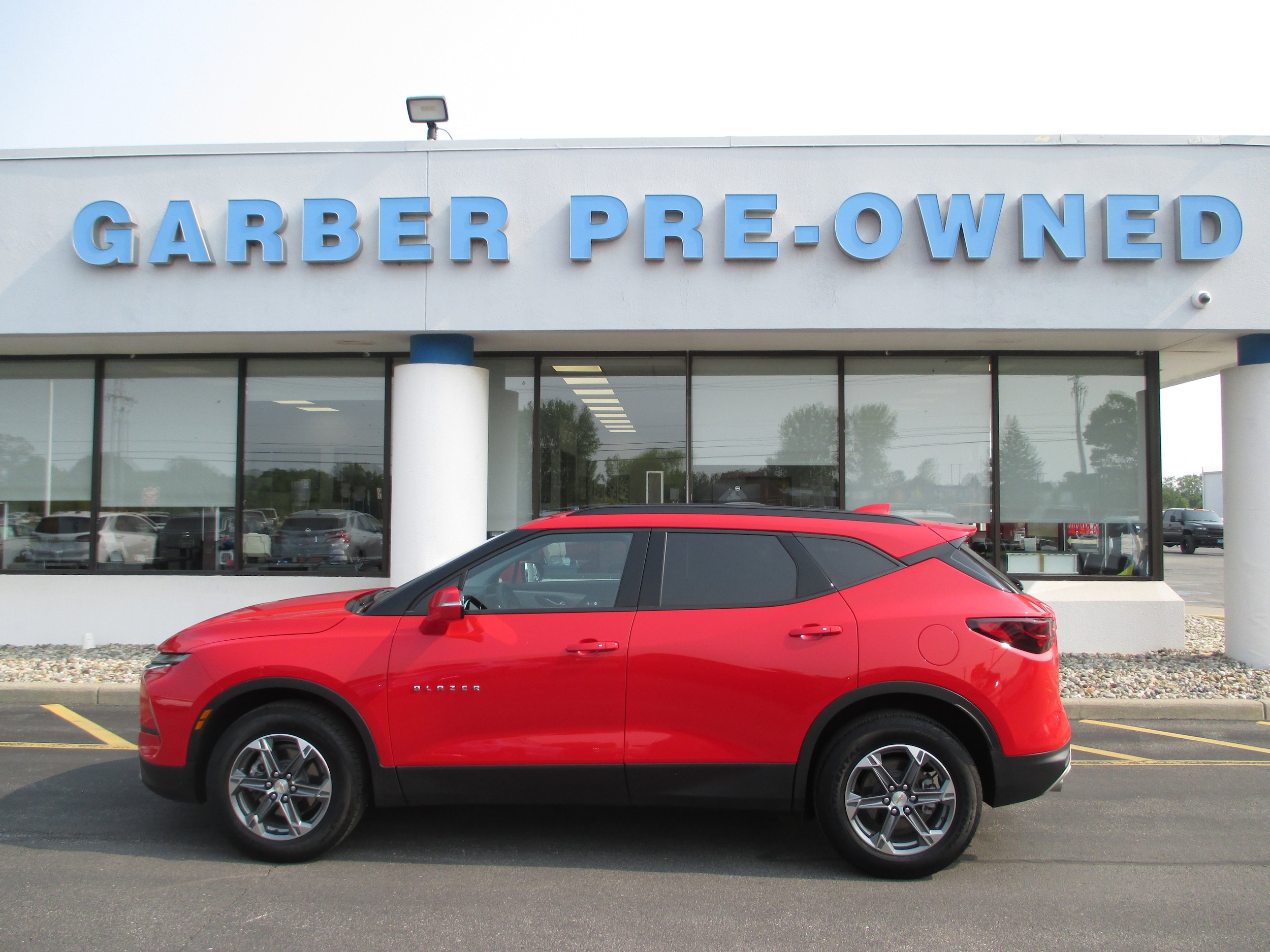 Used 2024 Chevrolet Blazer 3LT with VIN 3GNKBDR45RS170111 for sale in Saginaw, MI