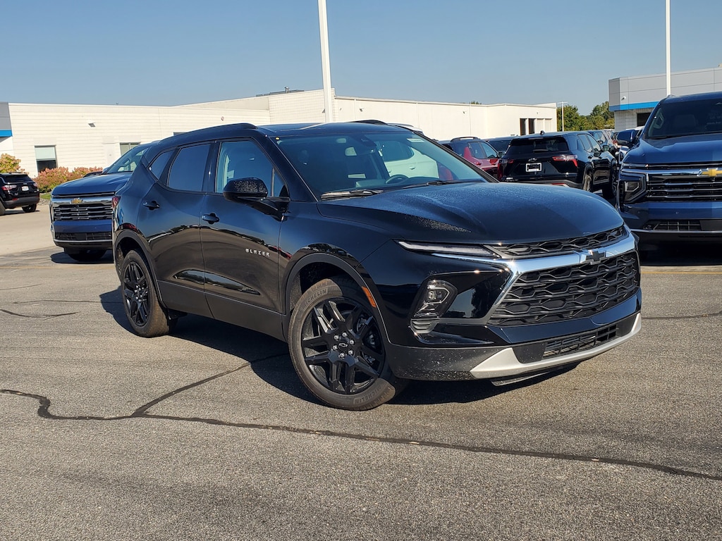 New 2025 Chevrolet Blazer 2LT SUV