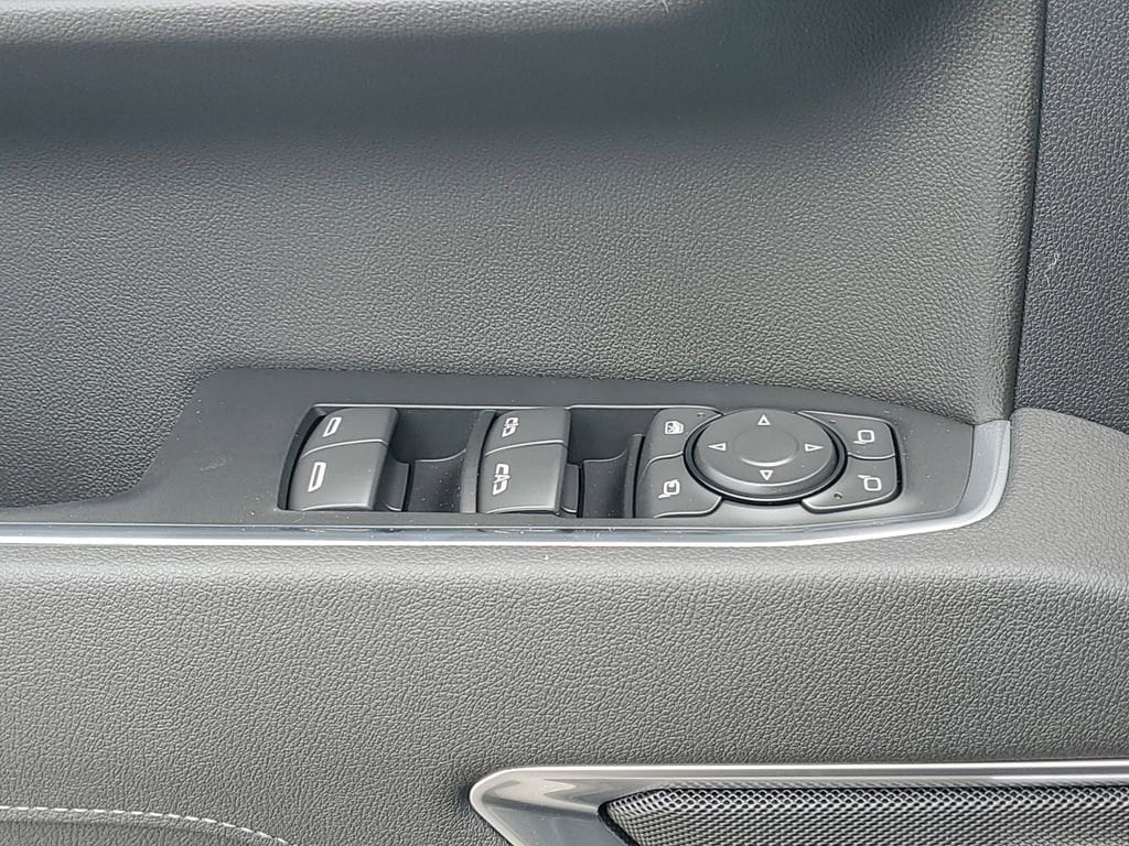 2026 Chevrolet Silverado 1500 LTZ - Photo 20