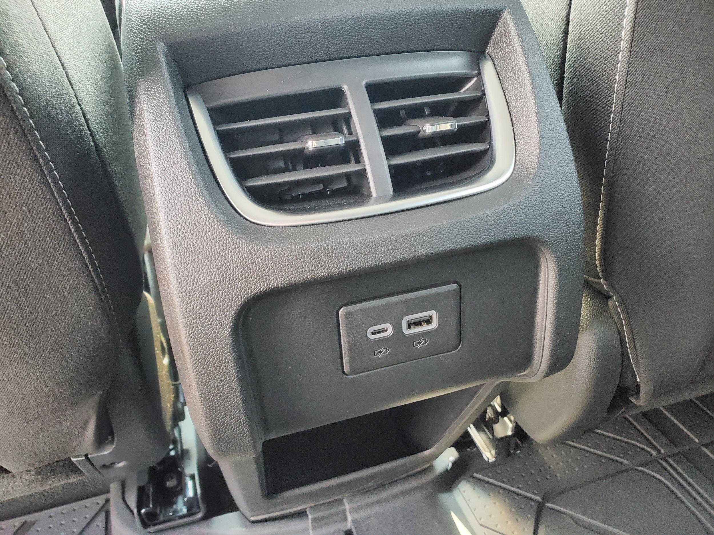 2026 Chevrolet Blazer 2LT - Photo 31