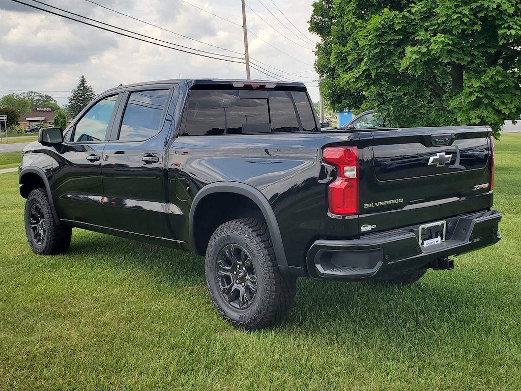 New 2026 Chevrolet Silverado 1500 ZR2 Truck