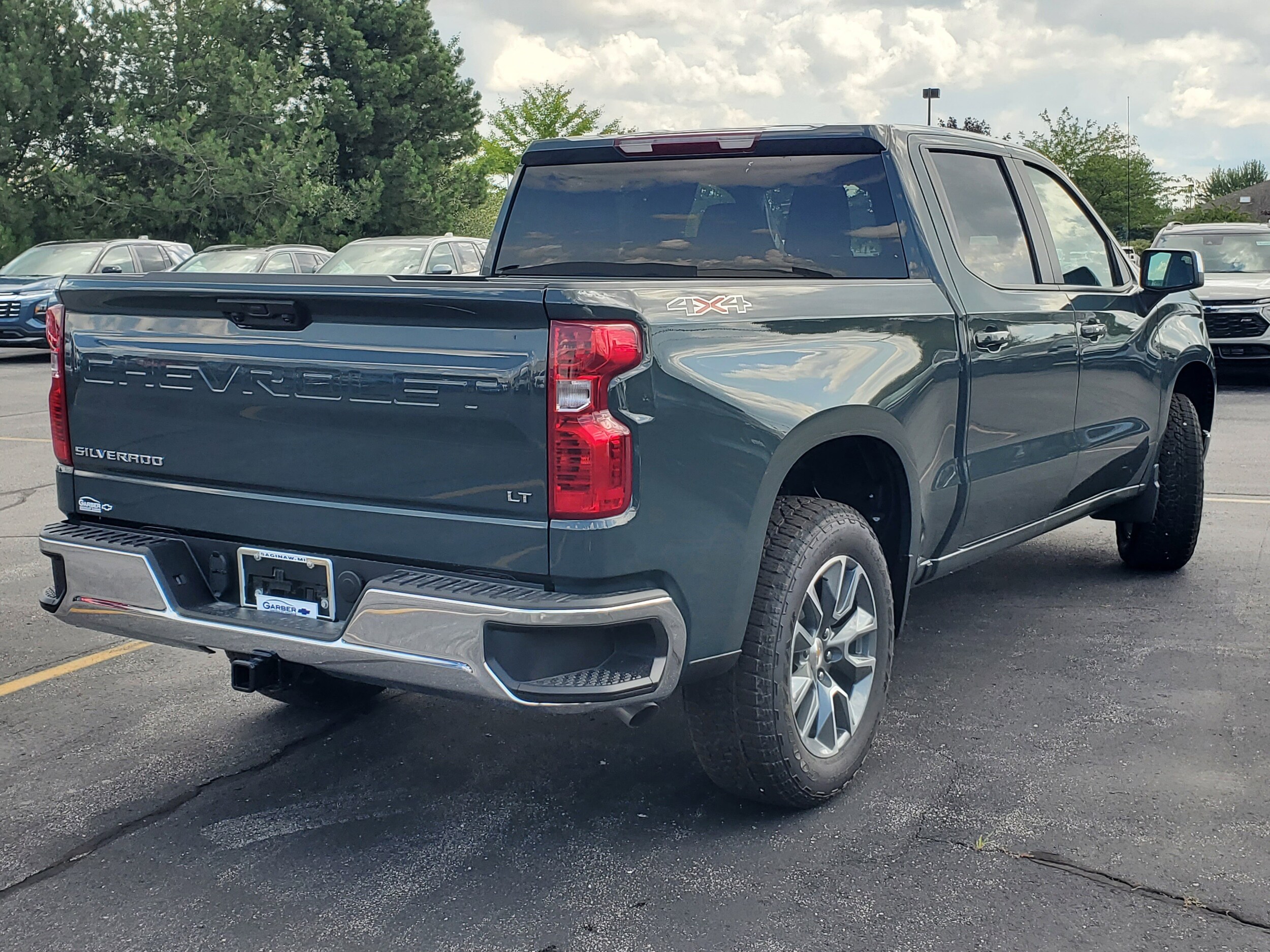 2026 Chevrolet Silverado 1500 LT photo 2