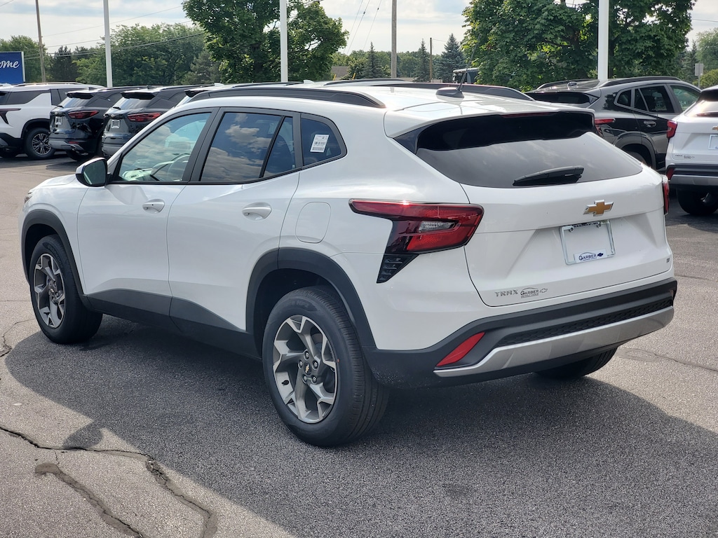 New 2026 Chevrolet Trax LT SUV