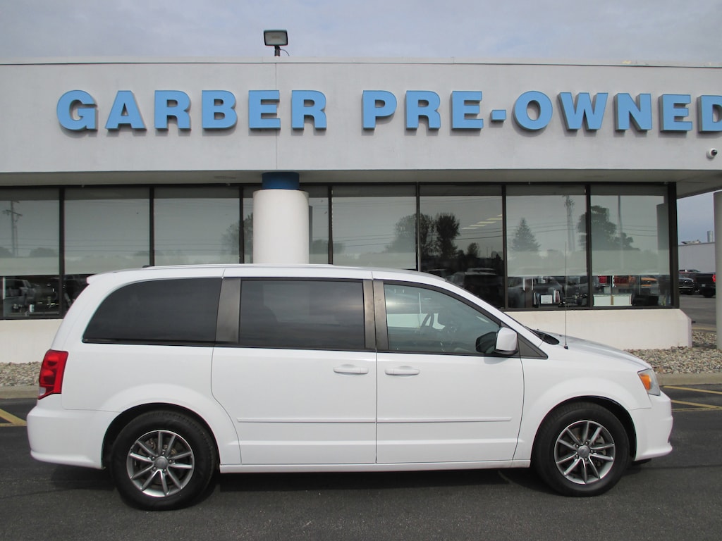 Used 2016 Dodge Grand Caravan SE Plus Van