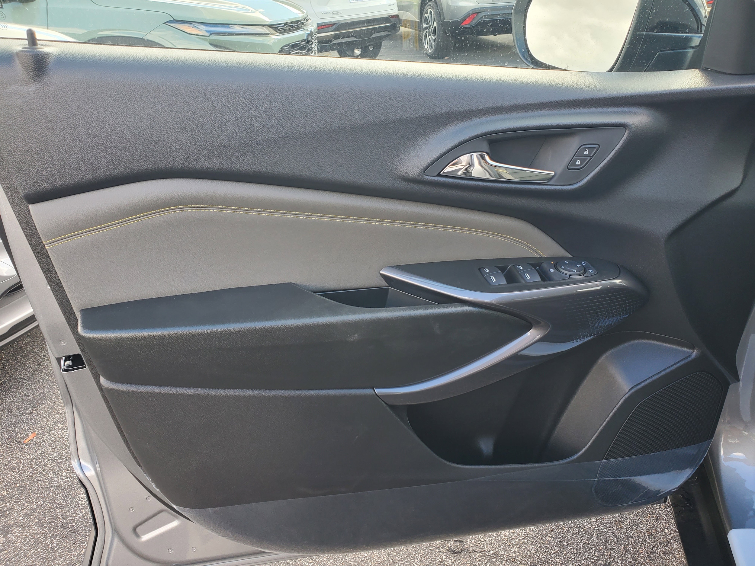 2026 Chevrolet Trax Activ - Photo 7