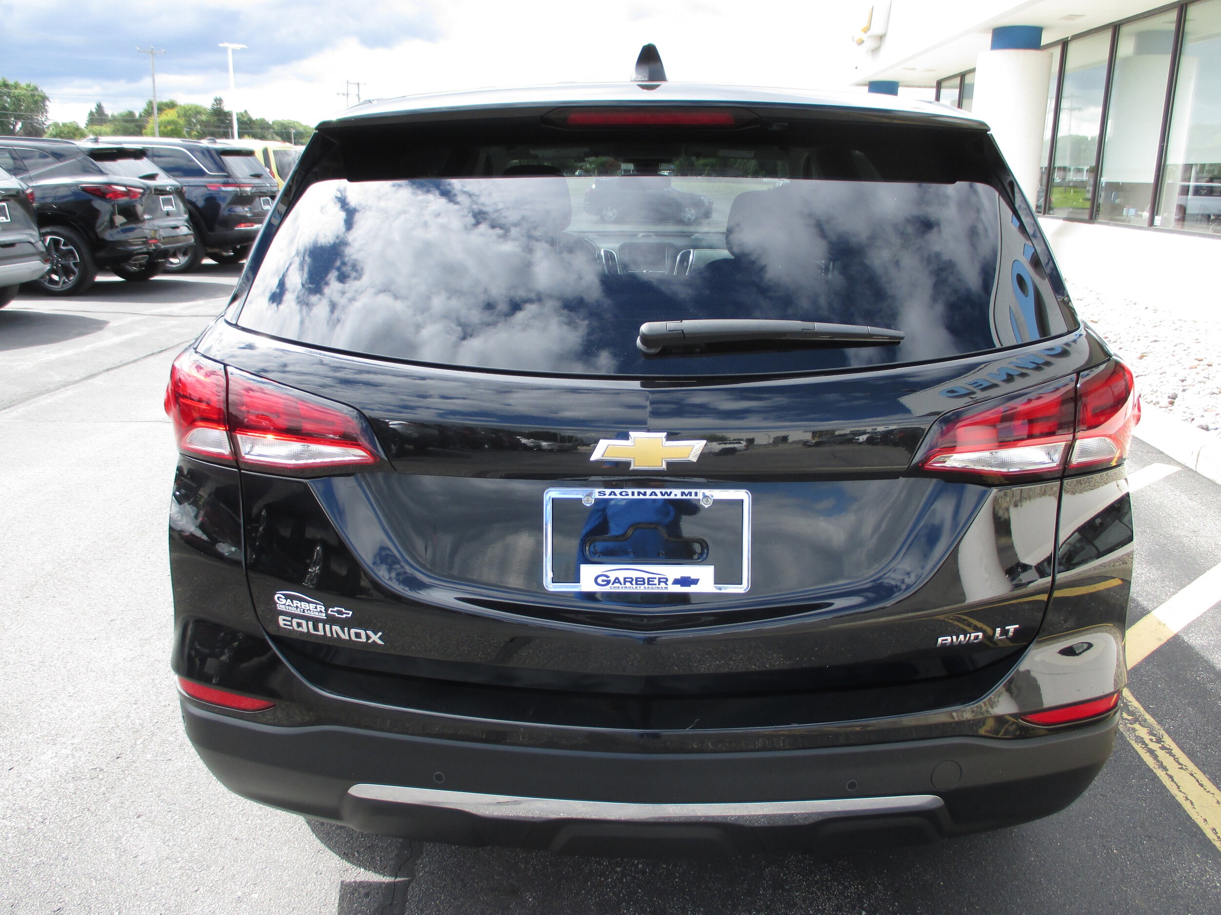 2022 Chevrolet Equinox LT photo 3