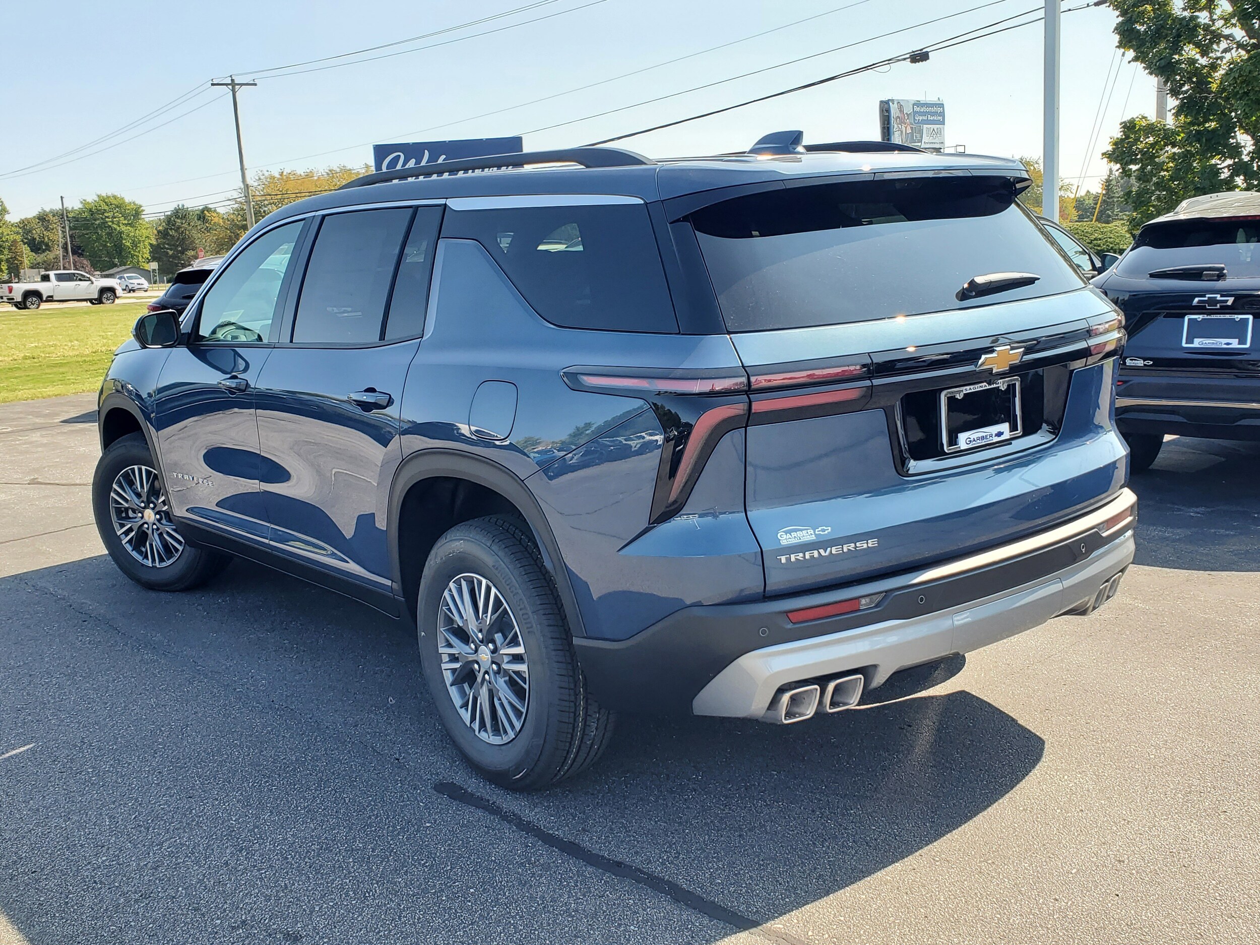 2026 Chevrolet Traverse photo 3