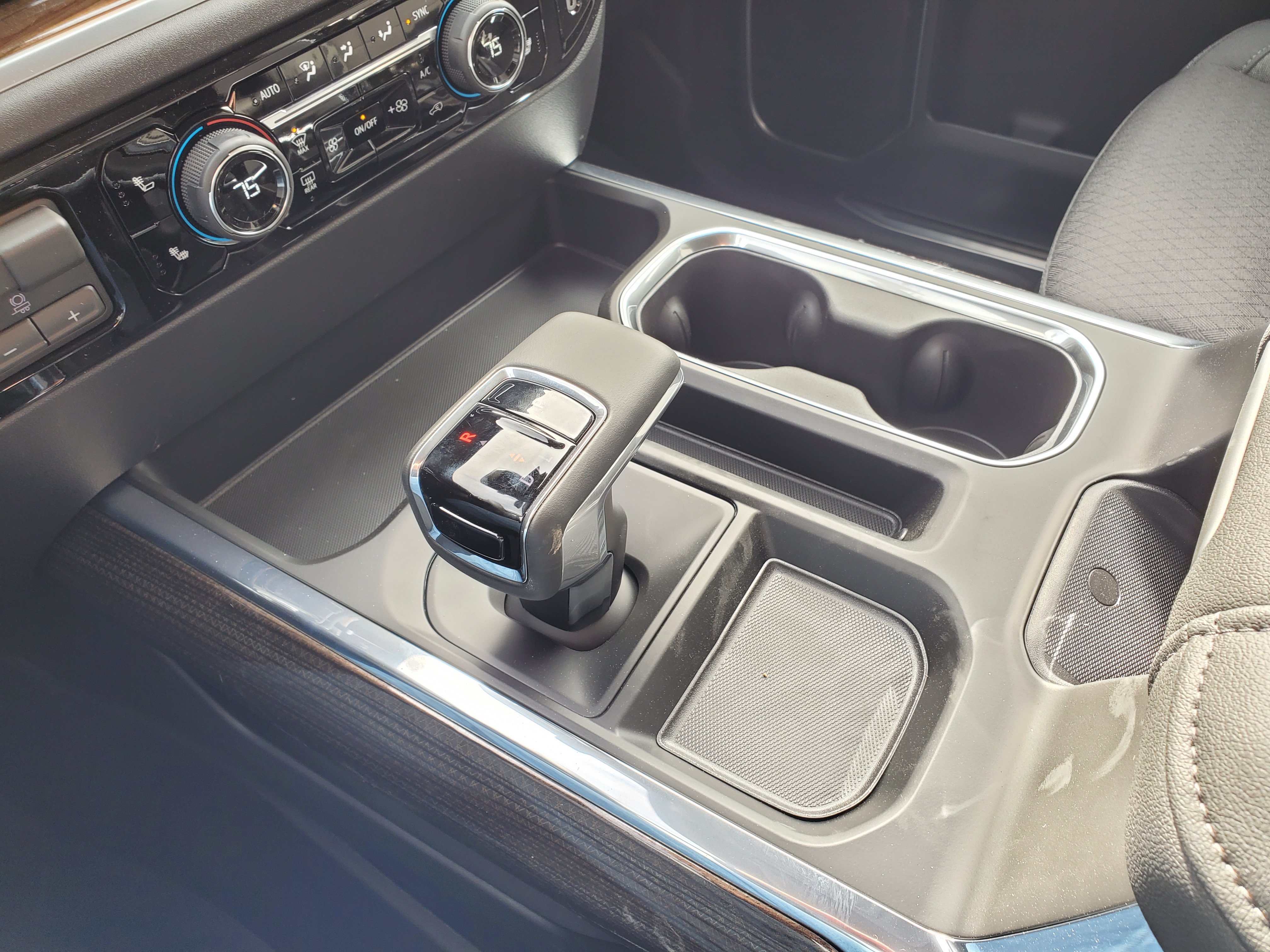 2026 Chevrolet Silverado 1500 RST - Photo 18