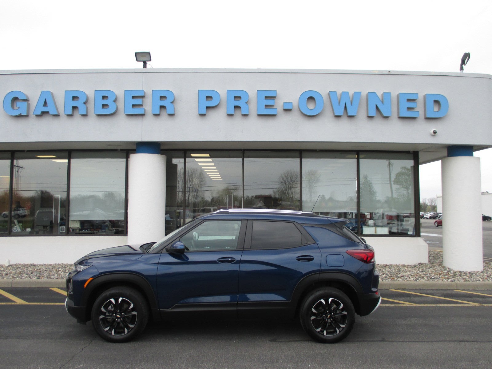 Used 2023 Chevrolet TrailBlazer LT with VIN KL79MRSL7PB005411 for sale in Saginaw, MI