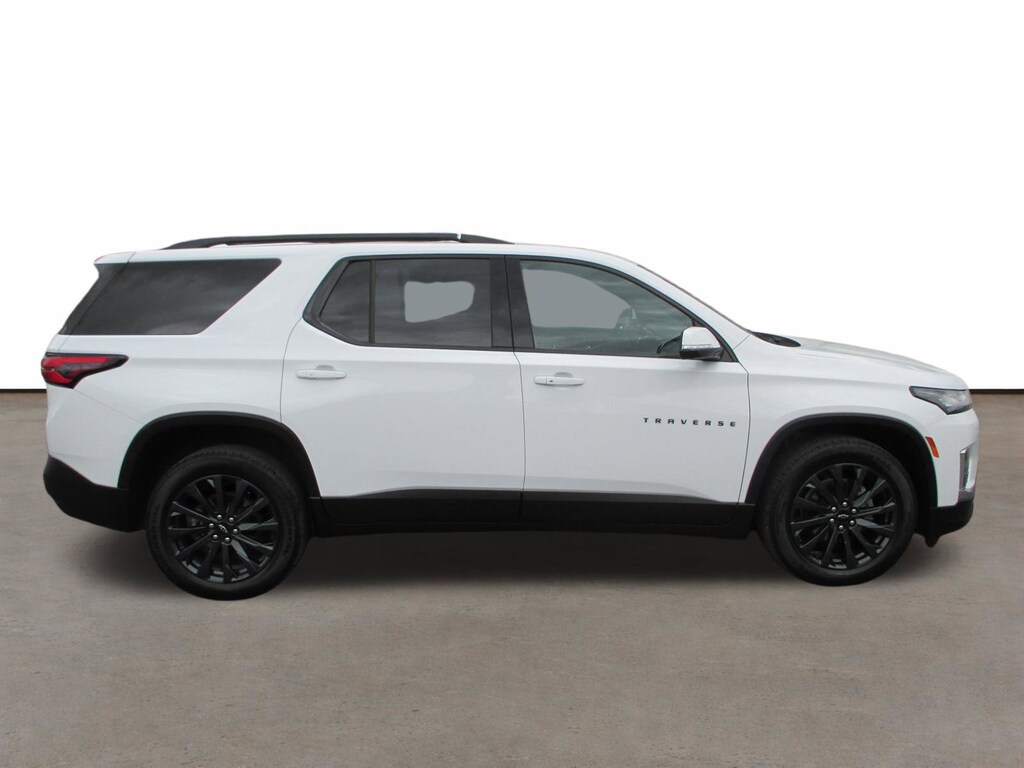 Used 2023 Chevrolet Traverse RS SUV