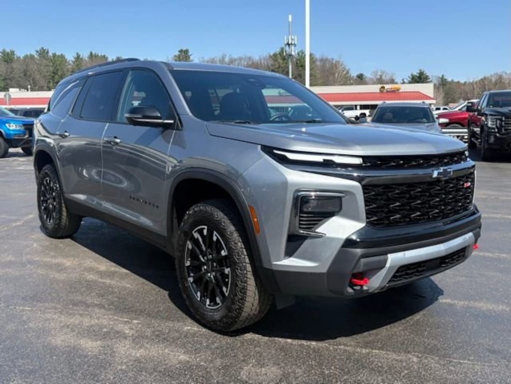 Used 2024 Chevrolet Traverse Z71 SUV