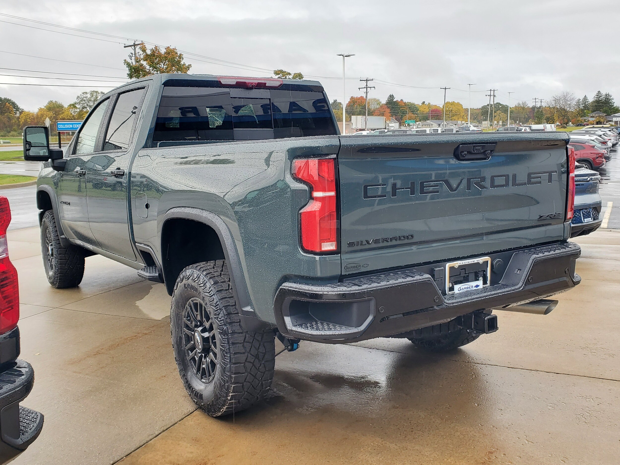 2026 Chevrolet Silverado 2500HD ZR2 photo 2