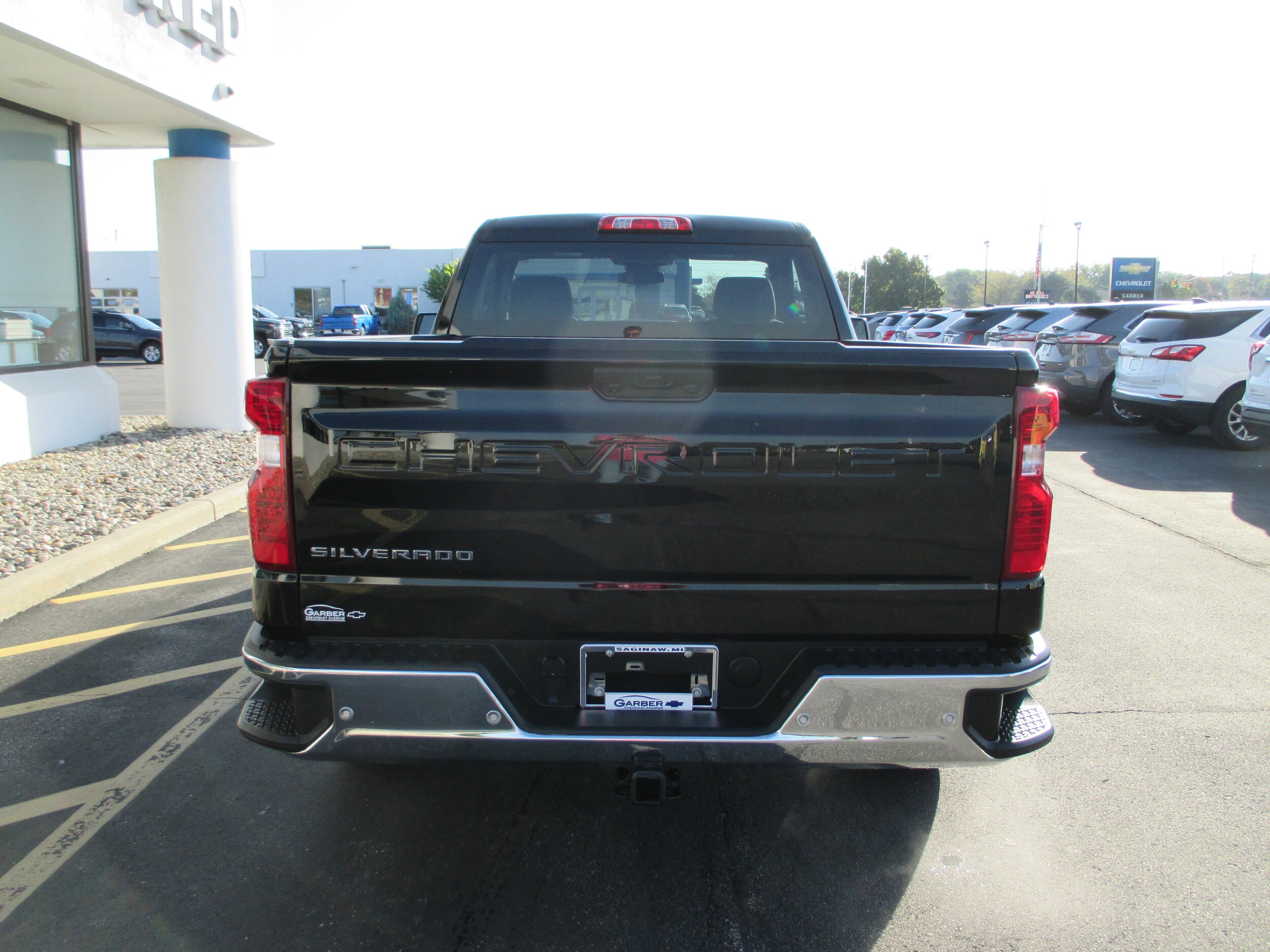2022 Chevrolet Silverado Work Truck photo 3