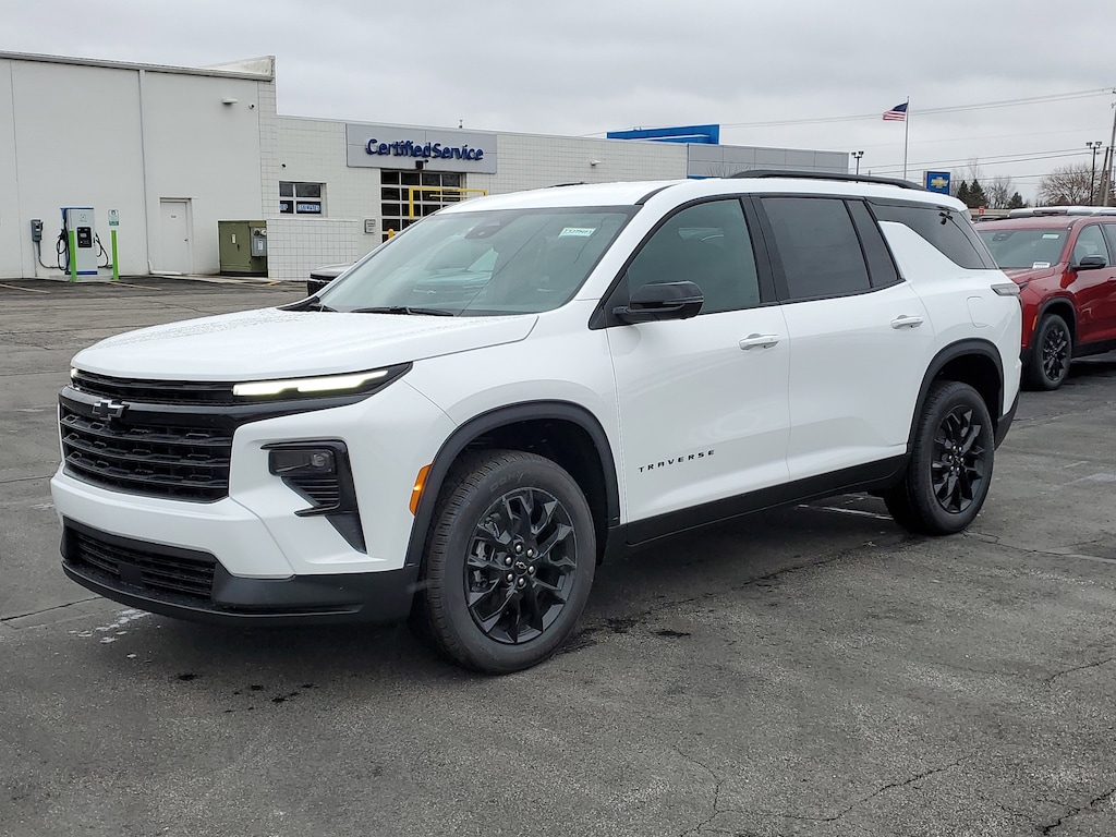 New 2026 Chevrolet Traverse LT SUV