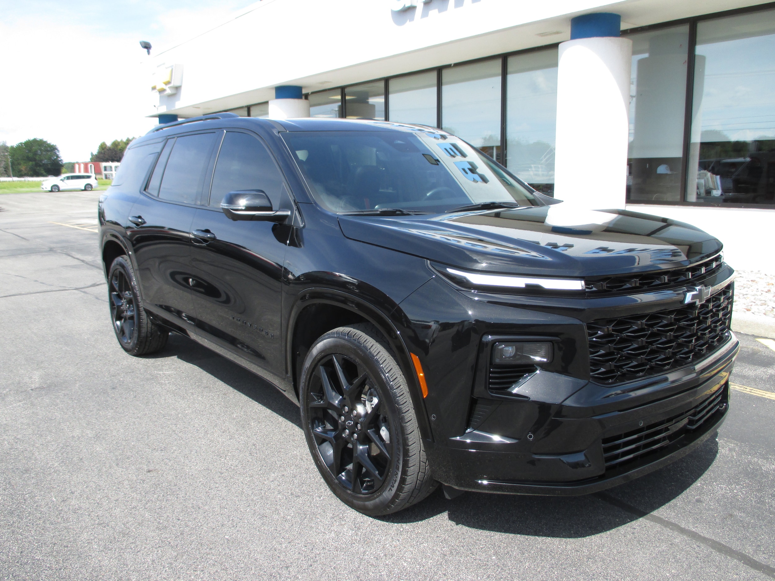 2024 Chevrolet Traverse RS's photo