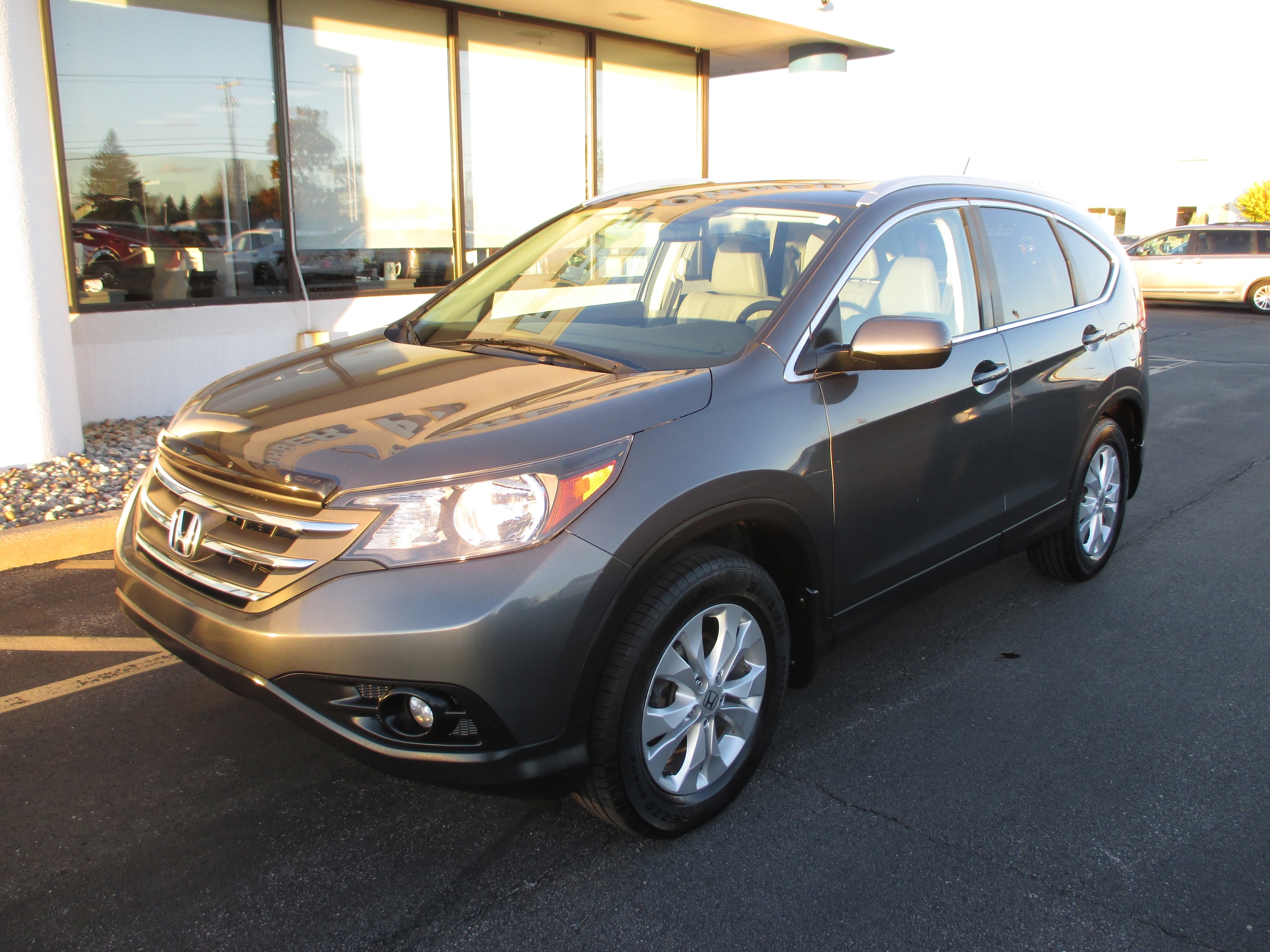 Used 2014 Honda CR-V EX-L with VIN 5J6RM4H78EL010456 for sale in Saginaw, MI