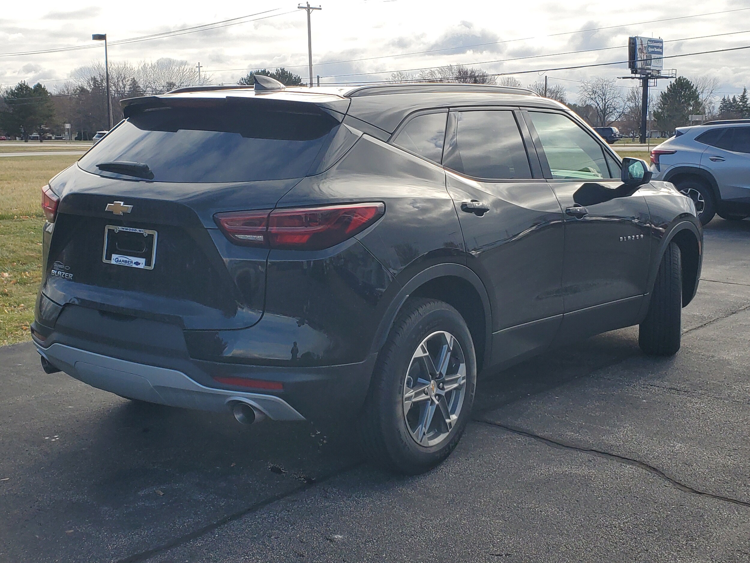 2026 Chevrolet Blazer 2LT photo 2