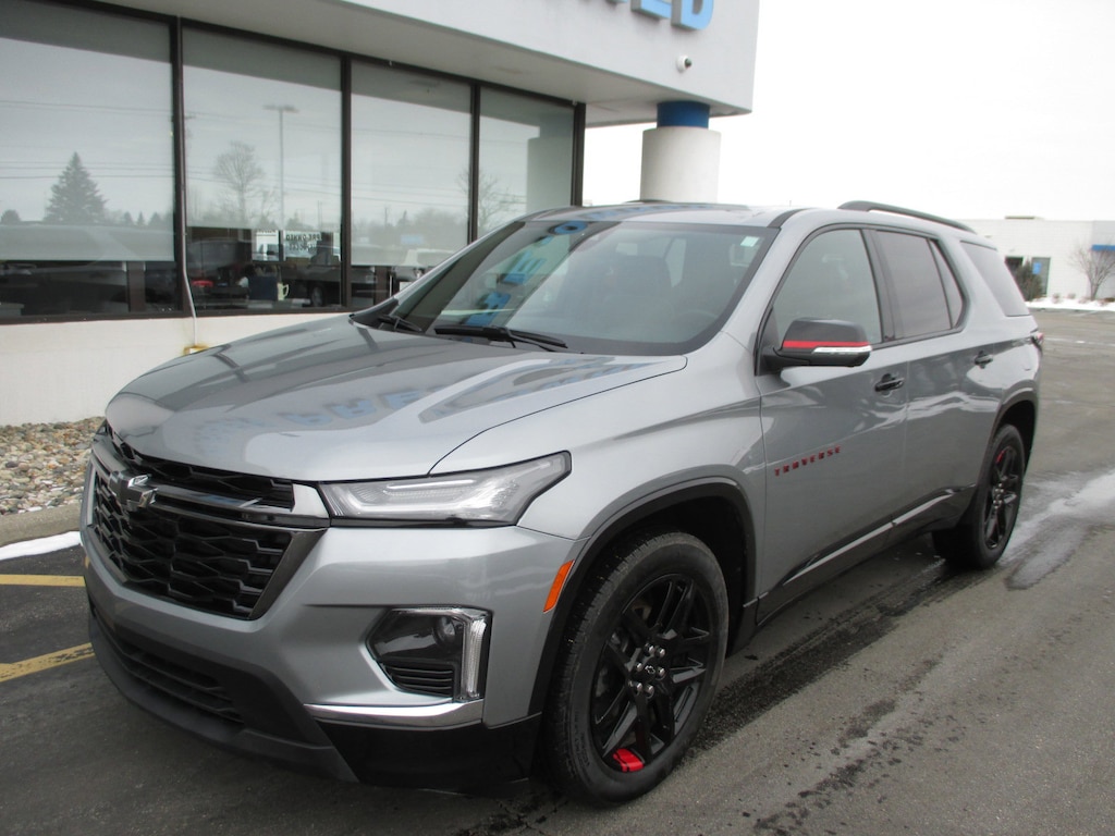 Used 2023 Chevrolet Traverse Premier SUV