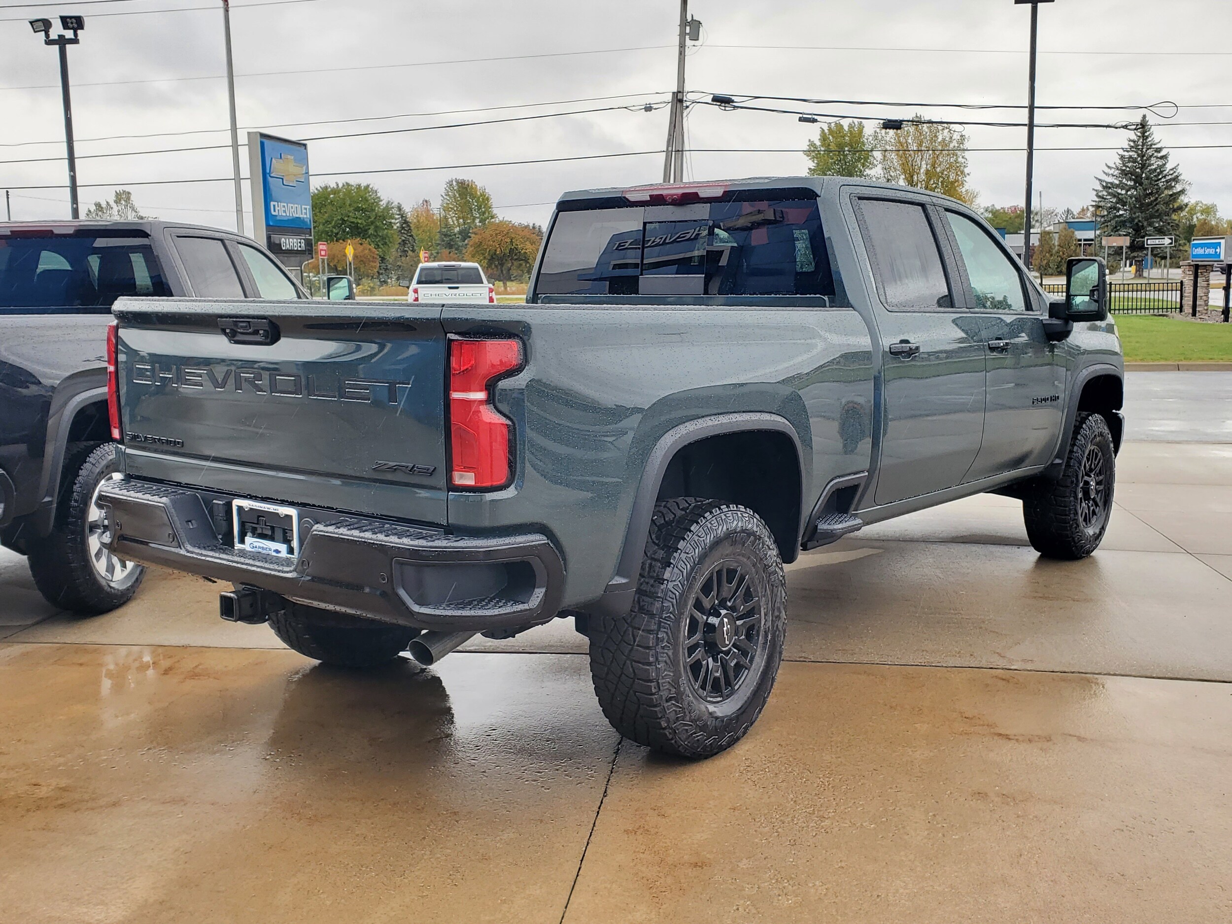 2026 Chevrolet Silverado 2500HD ZR2 photo 2
