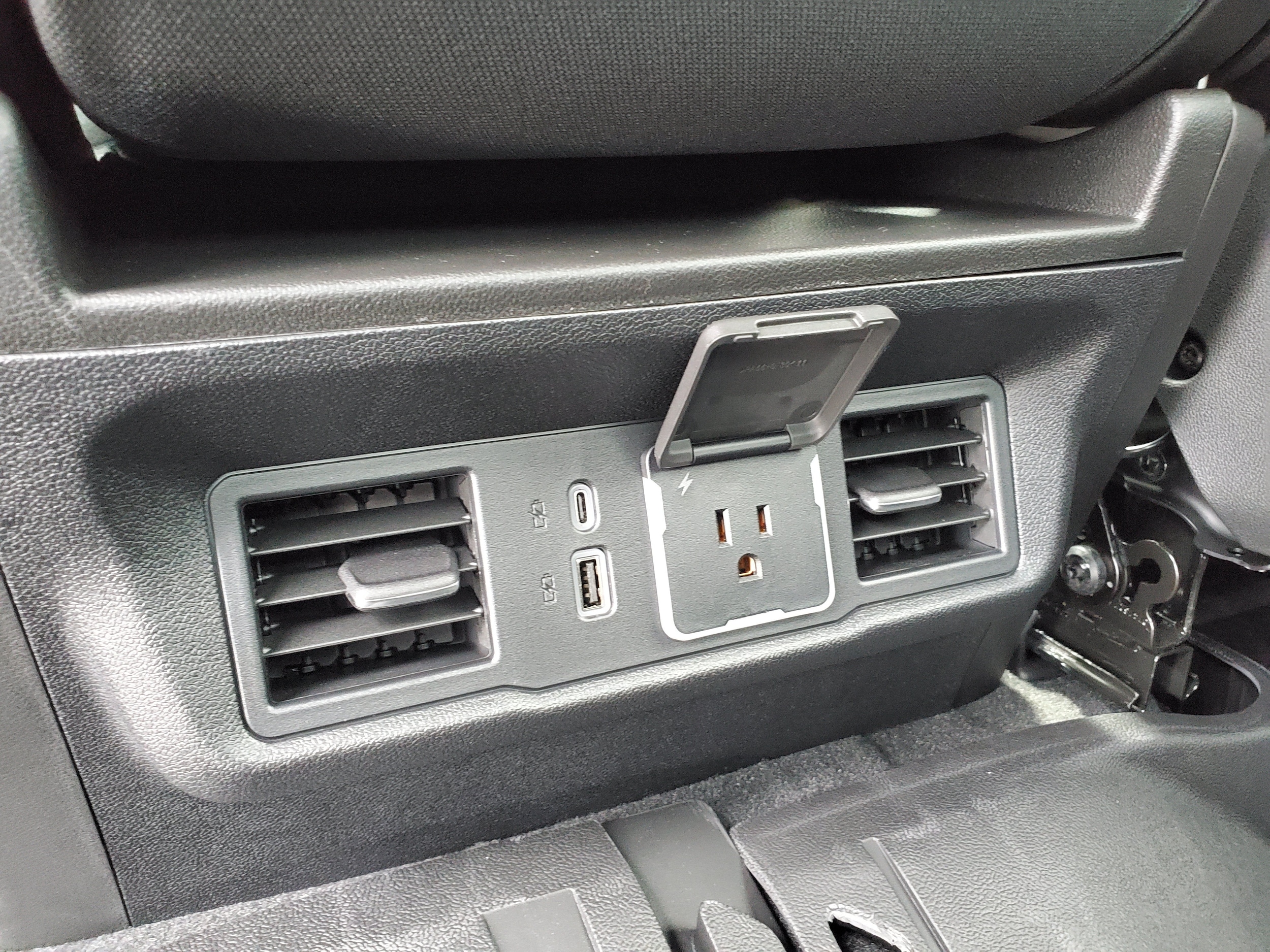 2026 Chevrolet Silverado 1500 RST - Photo 27