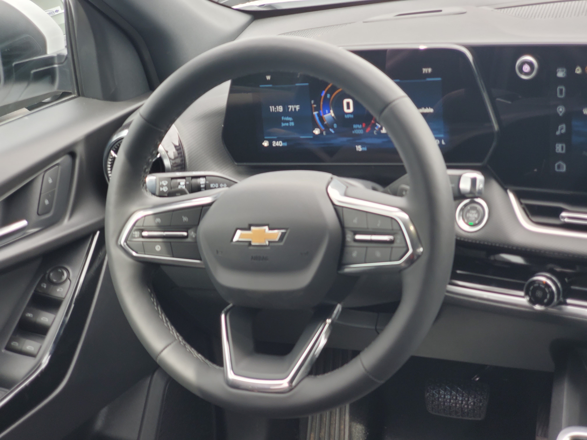 2026 Chevrolet Equinox LT - Photo 22