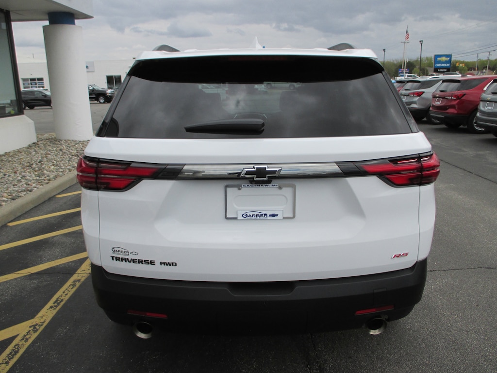 Used 2023 Chevrolet Traverse RS SUV