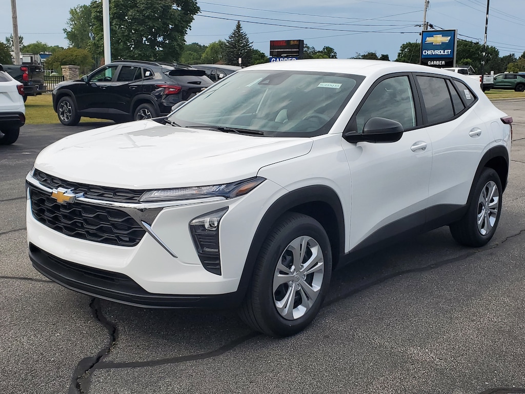 New 2026 Chevrolet Trax LS SUV