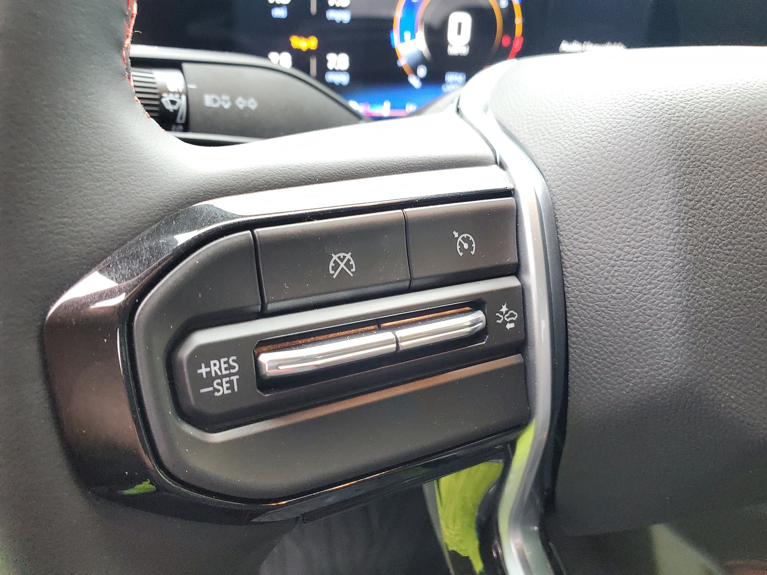 2026 Chevrolet Colorado Z71 - Photo 14