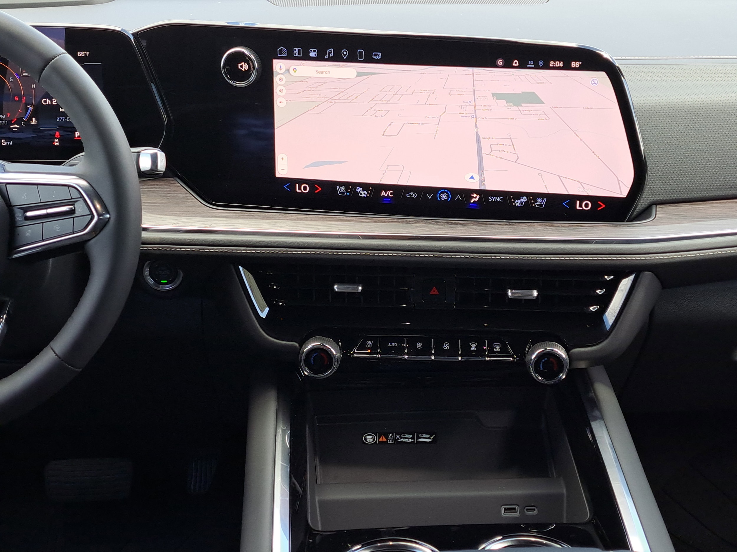 2025 Chevrolet Suburban Premier - Photo 25