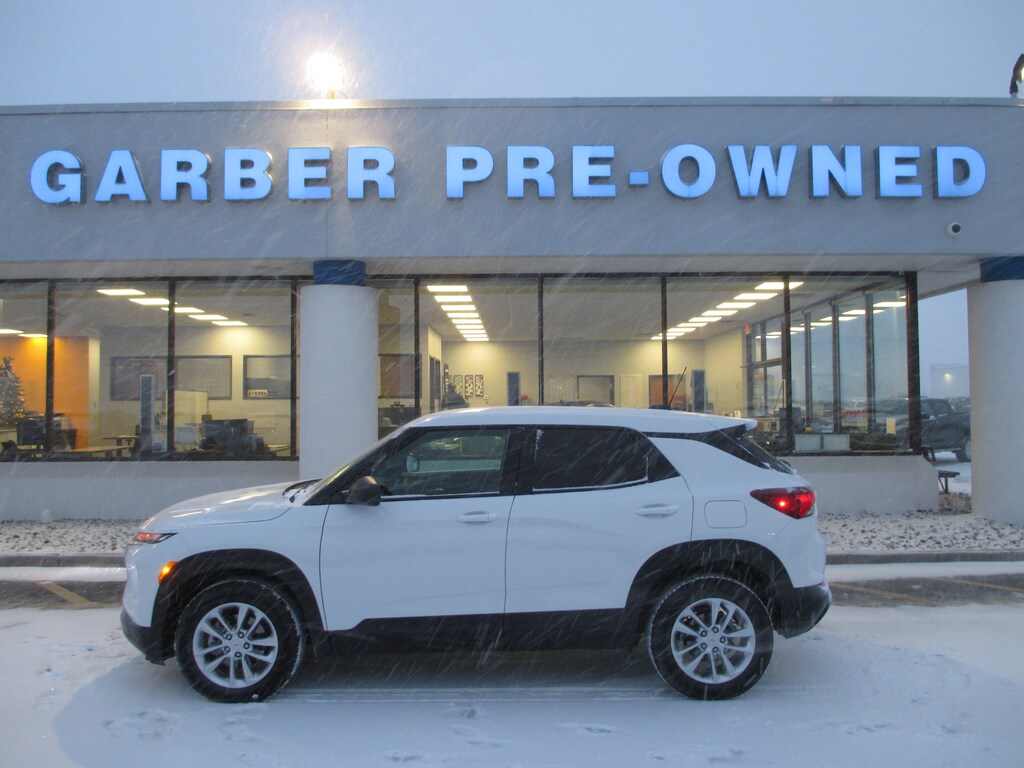 Used 2025 Chevrolet Trailblazer LS SUV