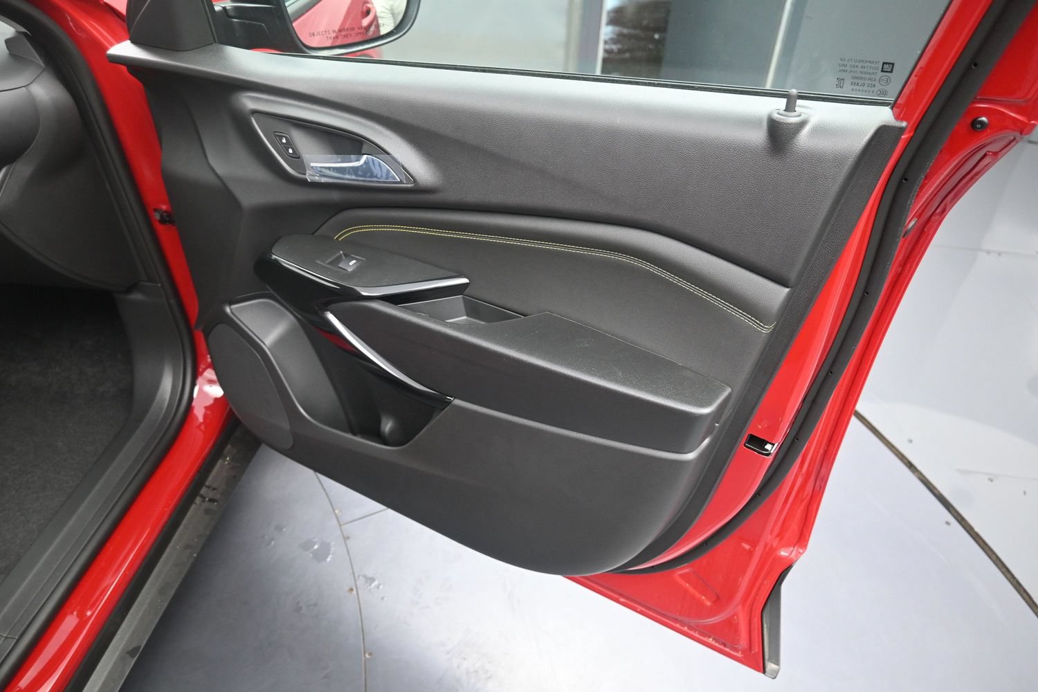 2026 Chevrolet Trax LT - Photo 36