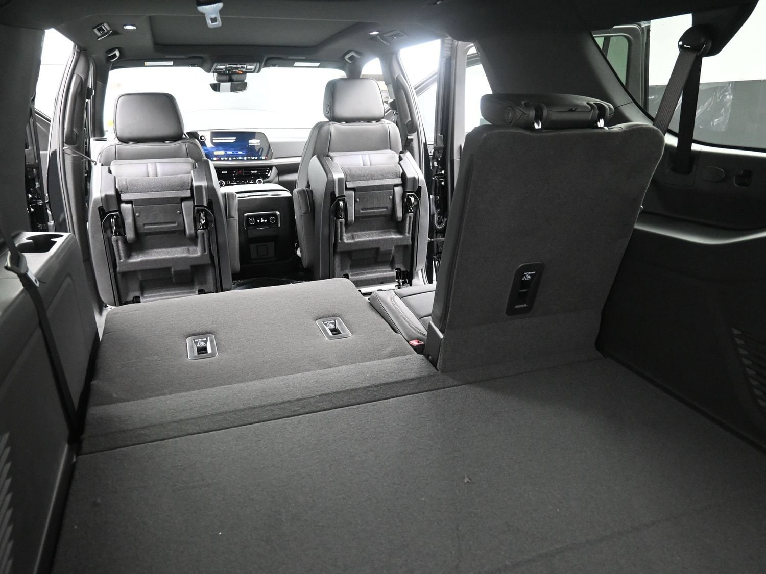 2026 Chevrolet Suburban High Country - Photo 33