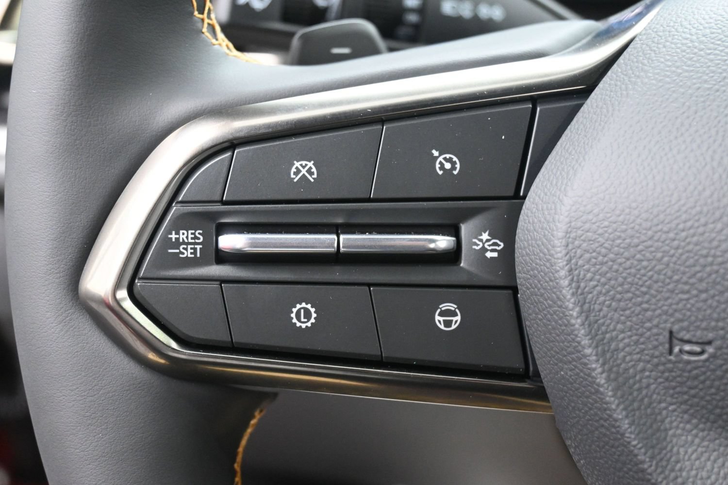2027 Chevrolet Traverse High Country - Photo 24