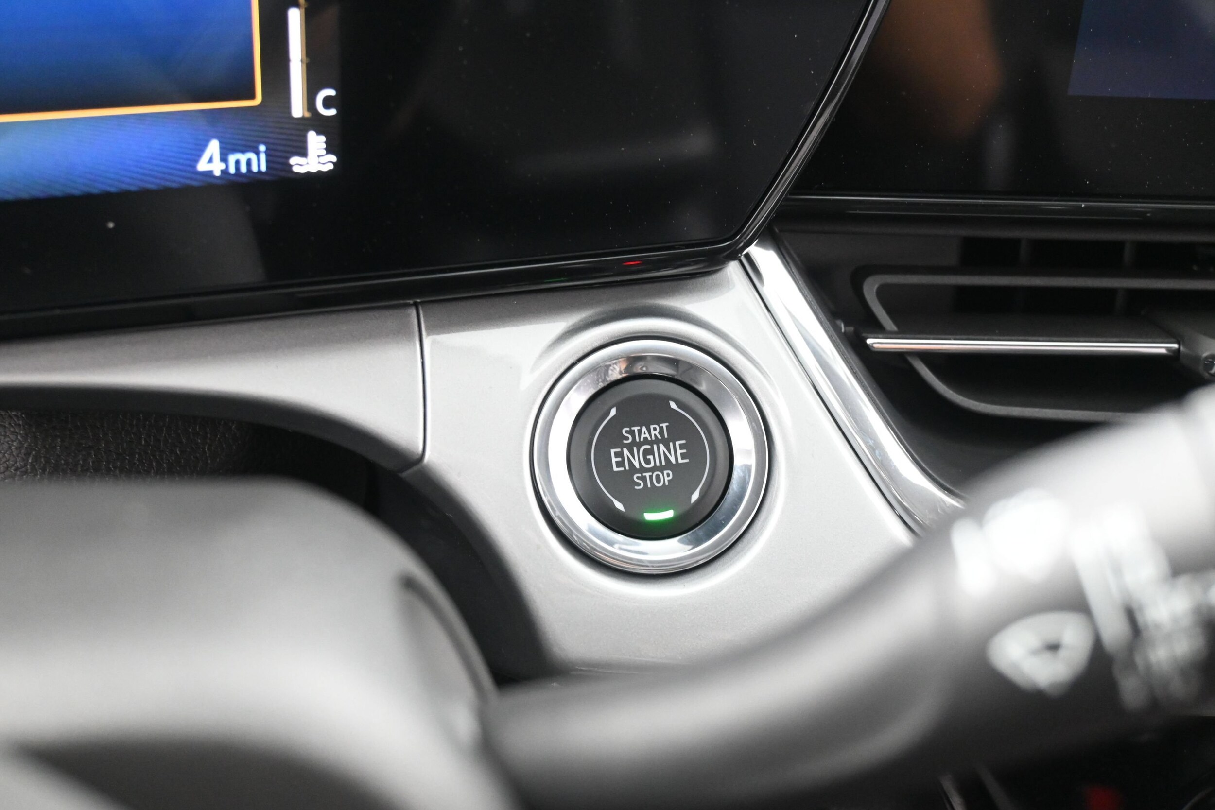 2026 Chevrolet Trax LT - Photo 32