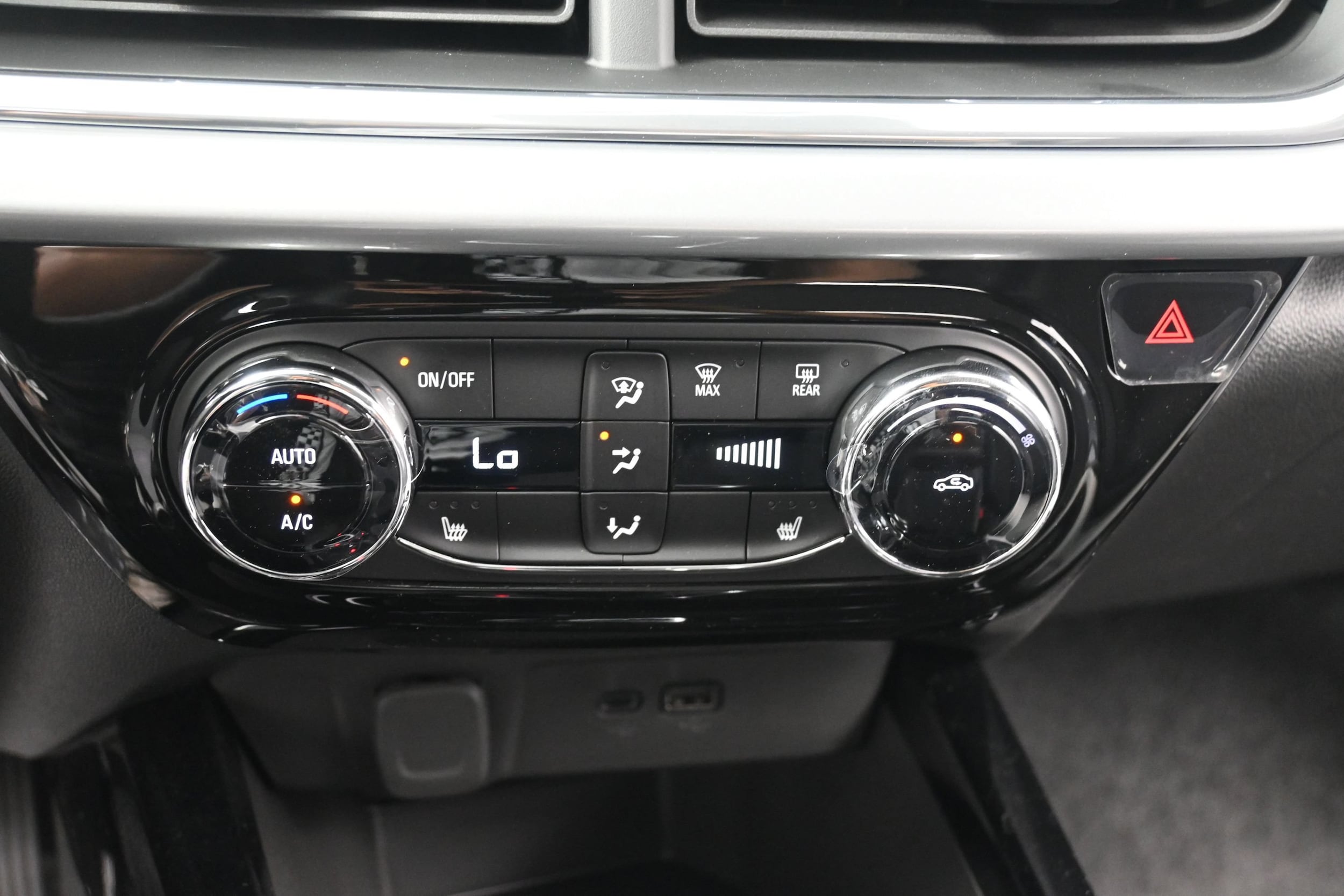 2026 Chevrolet Trax LT - Photo 27
