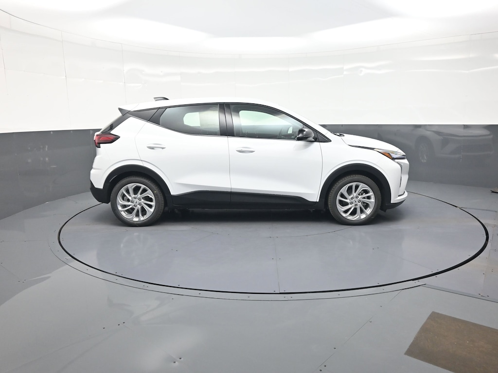 New 2027 Chevrolet Bolt LT SUV