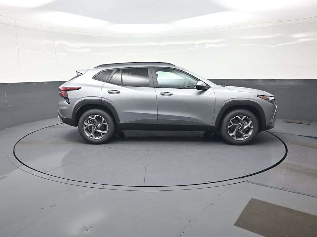 New 2026 Chevrolet Trax LT SUV