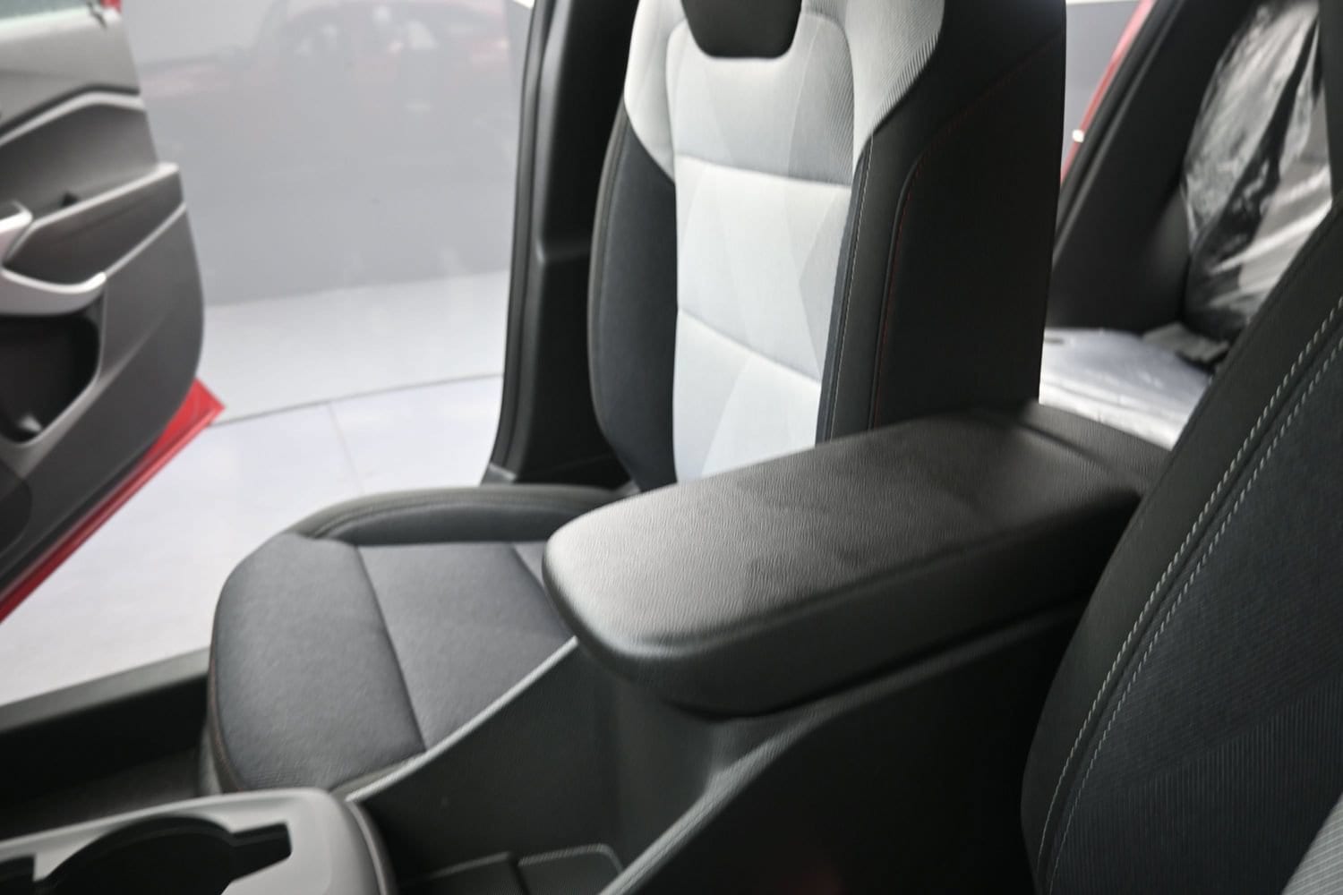 2026 Chevrolet Trax RS - Photo 31