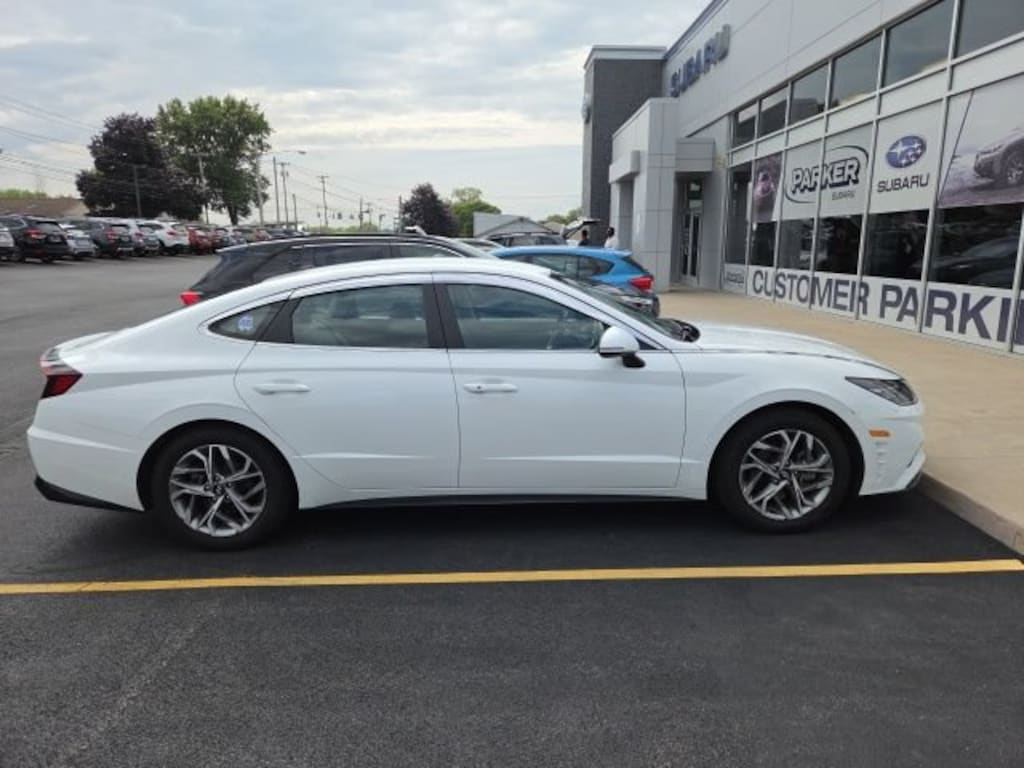 Used 2023 Hyundai Sonata SEL Sedan